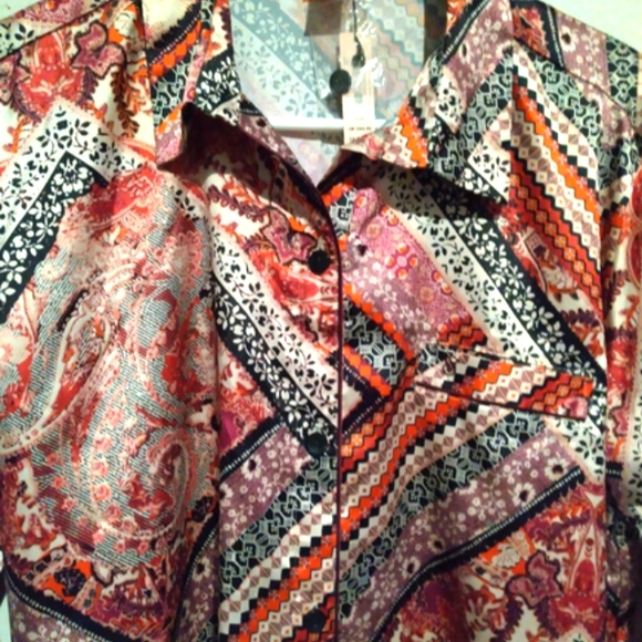 Victoria's Secret brand new button up blouse sleep top size medium - Picture 3 of 5